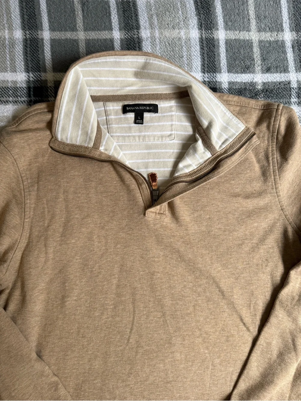 Banana Republic Mens 1/4 Zip Pullover Tan Khaki Mock Neck Cotton Sweater Size L